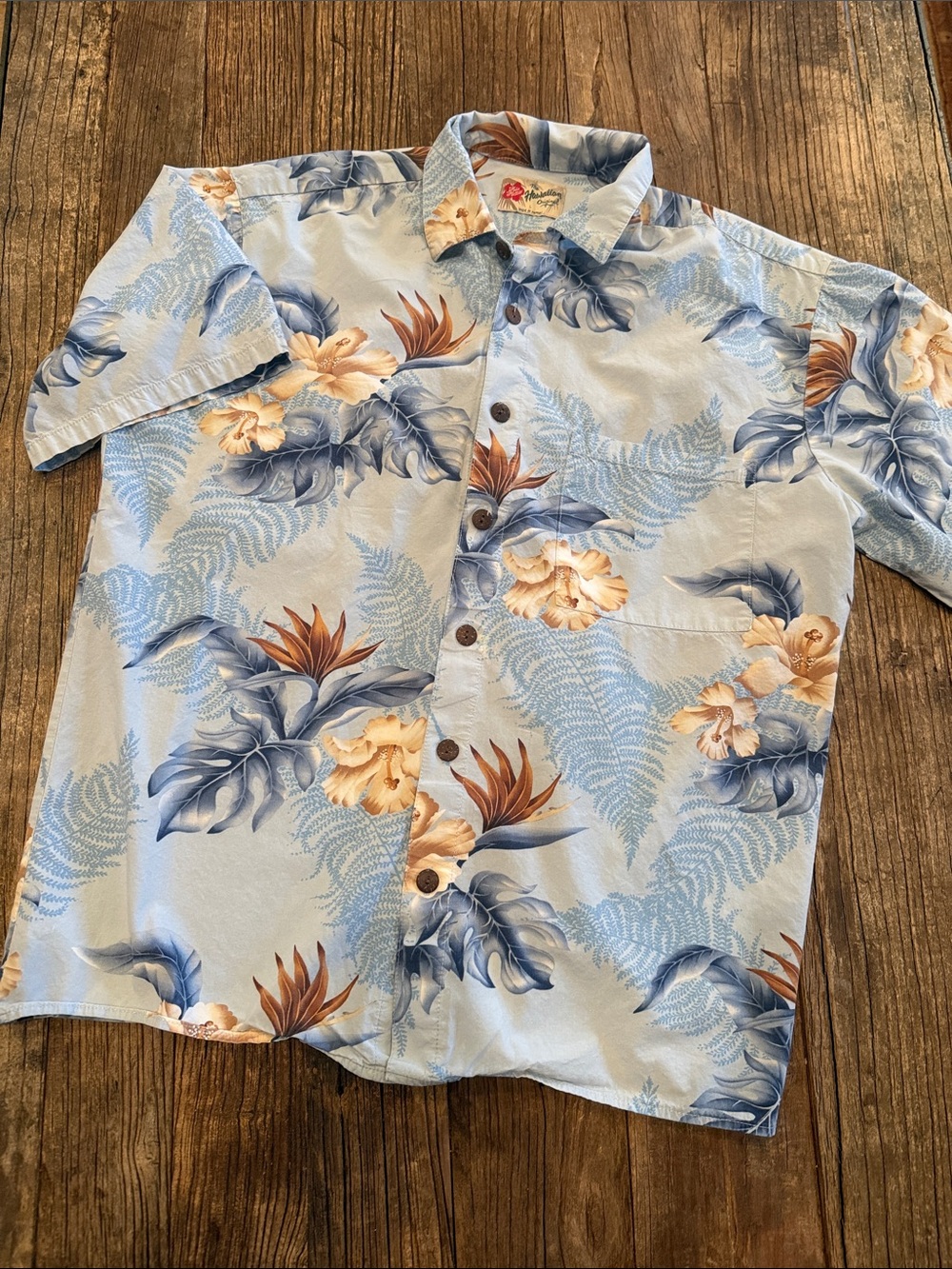 Hilo Hatties Men’s Hawaiian Tropical Print Short-Sleeve Shirt